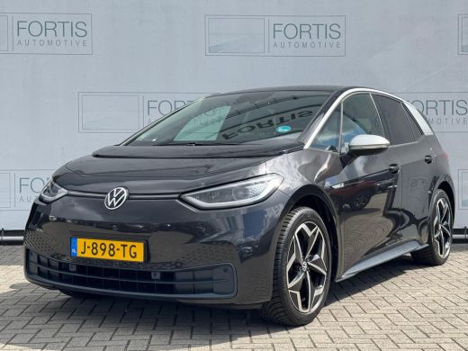 Volkswagen ID.3 First Plus 58 kWh NAVI | CAMERA | STOELVERWARMING Volkswagen ID.3 First Plus 58 kWh NAVI | CAMERA | STOELVERWARMING