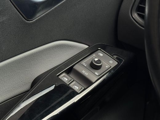 Volkswagen ID.3 First Plus 58 kWh NAVI | CAMERA | STOELVERWARMING ActivLease financial lease