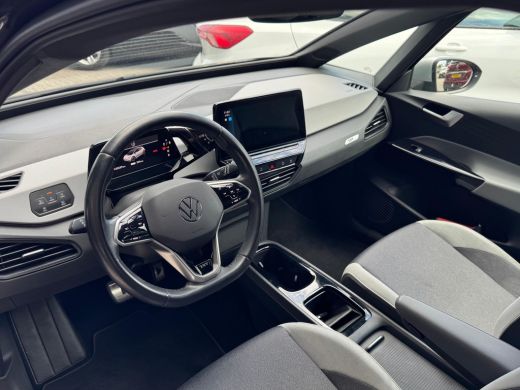 Volkswagen ID.3 First Plus 58 kWh NAVI | CAMERA | STOELVERWARMING ActivLease financial lease