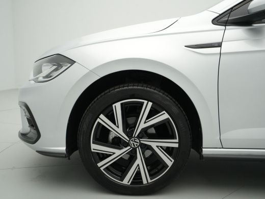 Volkswagen Polo 1.0 TSI 95pk DSG R-Line Navi via App Clima Pdc Lm Velgen 113 ActivLease financial lease