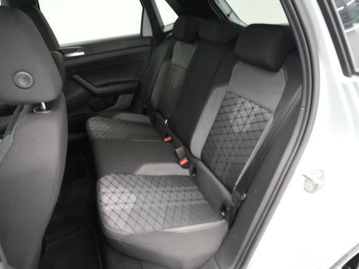Volkswagen Polo 1.0 TSI 95pk DSG R-Line Navi via App Clima Pdc Lm Velgen 113 ActivLease financial lease