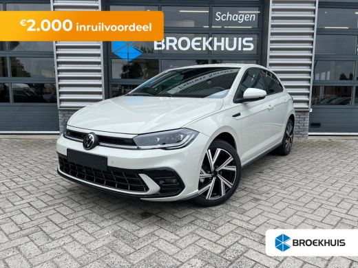 Volkswagen Polo R-Line Edition Inclusief €2000,- inruilvoordeel | 'App-Connect' draadloze smartphone integratie |... Volkswagen Polo R-Line Edition Inclusief €2000,- inruilvoordeel | 'App-Connect' draadloze smartphone integratie |...