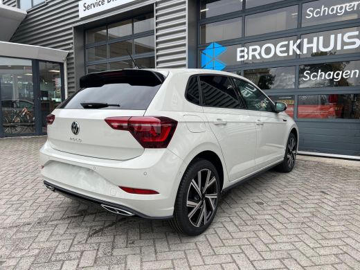 Volkswagen Polo R-Line Edition Inclusief €2000,- inruilvoordeel | 'App-Connect' draadloze smartphone integratie |... ActivLease financial lease