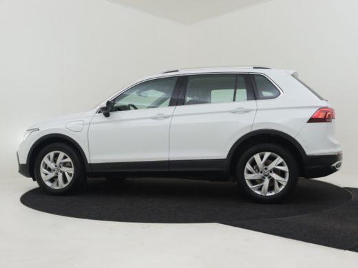Volkswagen Tiguan 1.4 TSI eHybrid Elegance 245pk | Dodehoekdetectie | Matrix koplampen | Park assist | Adaptief cru... ActivLease financial lease