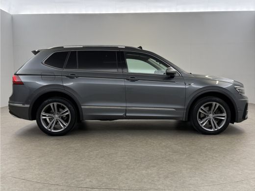 Volkswagen Tiguan 2.0 TDI 4 Motion R-Line | GRIJS KENTEKEN | 240PK Pano LED Head up Display Clima Cruise Camera Car... ActivLease financial lease