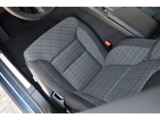 Volvo  V60 B3 Essential Edition | BLIS | Climate Pack | Trekhaak | ActivLease financial lease