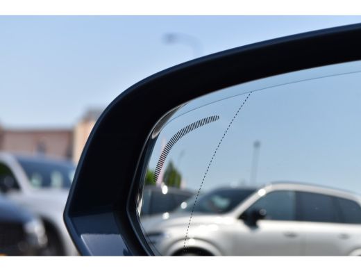 Volvo  V60 B3 Essential Edition | BLIS | Climate Pack | Trekhaak | ActivLease financial lease