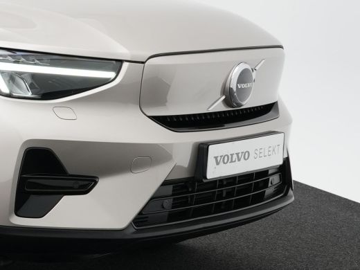 Volvo  XC40 Recharge Core 70 kWh | Climate Pack: Warmtepomp | Stuur/Stoelverwarming | Getint-Glas | Camera | ... ActivLease financial lease