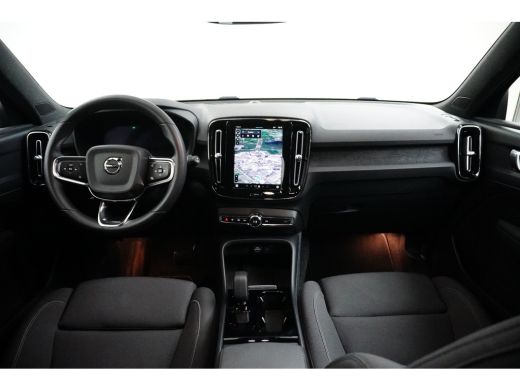 Volvo  XC40 Recharge Core 70 kWh | Climate Pack: Warmtepomp | Stuur/Stoelverwarming | Getint-Glas | Camera | ... ActivLease financial lease