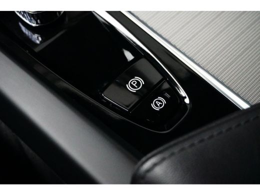 Volvo  XC60 2.0 T6 Plug-in hybrid AWD Plus Bright | Panoramadak | 21" | Elek stoelen | BLIS | Trekhaak | Adap... ActivLease financial lease