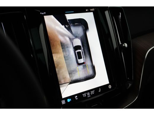 Volvo  XC60 2.0 T6 Plug-in hybrid AWD Plus Dark | Luchtvering | Stoelventilatie | 360° Camera | Panoramadak |... ActivLease financial lease