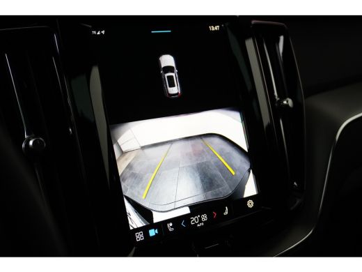 Volvo  XC60 2.0 T6 Plug-in hybrid AWD Plus Dark | Sportstoelen | Panoramadak | Trekhaak | Elek. stoelen + geh... ActivLease financial lease