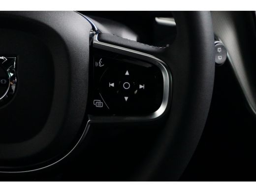 Volvo  XC60 2.0 T6 Plug-in hybrid AWD Plus Dark | Sportstoelen | Panoramadak | Trekhaak | Elek. stoelen + geh... ActivLease financial lease