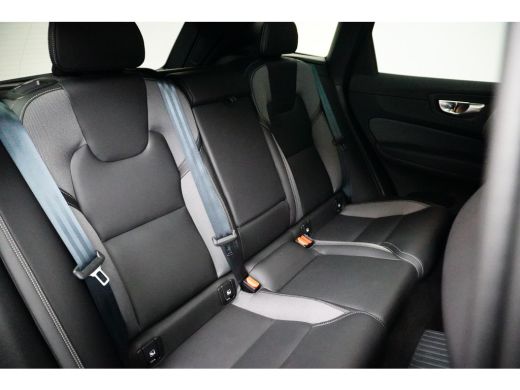 Volvo  XC60 T8 AWD Plus Black Edition | BLIS | Pano | 360Cam | Harman/Kardon | ActivLease financial lease