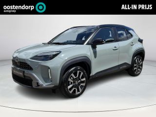 Toyota Yaris Cross 1.5 Hybrid 130 Executive | Urban khaki met zwart dak | Premium Pack | Nieuw uit voorraad leverbaar |