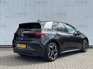 Volkswagen ID.3 First Plus 58 kWh NAVI | CAMERA | STOELVERWARMING