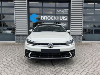 Volkswagen Polo R-Line Edition Inclusief €2000,- inruilvoordeel | 'App-Connect' draadloze smartphone integratie |...