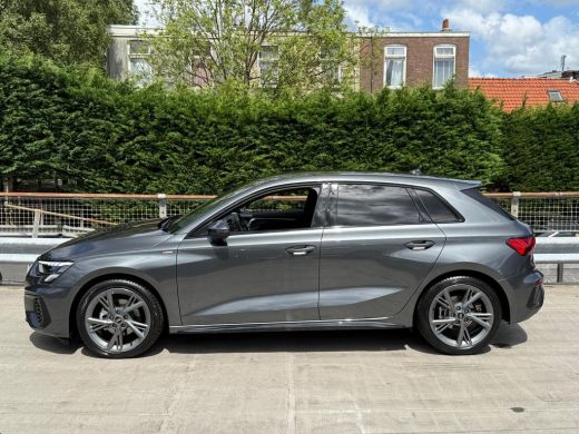 Audi A3 Sportback 35 150PK S-Tronic TFSI S edition | Optiekpakket zwart | Audi Connect & Navigatie plus |... ActivLease financial lease