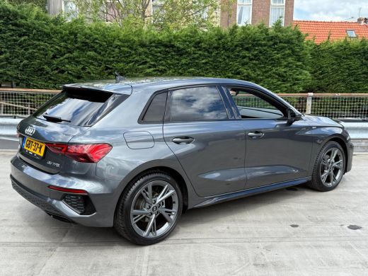 Audi A3 Sportback 35 150PK S-Tronic TFSI S edition | Optiekpakket zwart | Audi Connect & Navigatie plus |... ActivLease financial lease