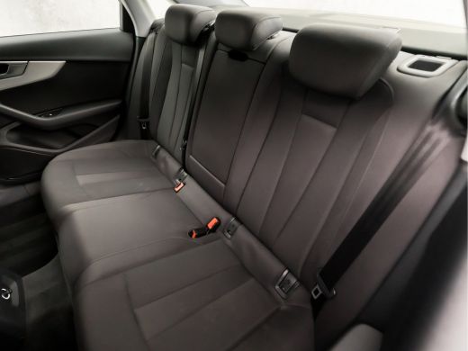 Audi A4 Limousine 1.4 TFSI Sport 150Pk Automaat (NAVIGATIE, CLIMATE, CRUISE, LED KOPLAMPEN, SPORTSTOELEN,... ActivLease financial lease