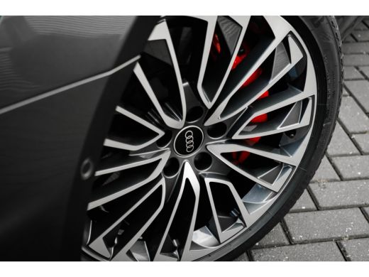 Audi A6 Avant 55 TFSI e quattro S edition Competition 367PK | Panoramadak | 360 Camera | Head-up Display ... ActivLease financial lease