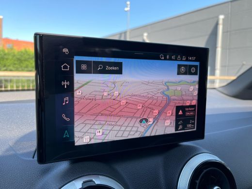 Audi Q2 35 150PK S-Tronic TFSI S Edition | Optiekpakket zwart | Audi Sound | Privacy glas | PDC achter | ... ActivLease financial lease