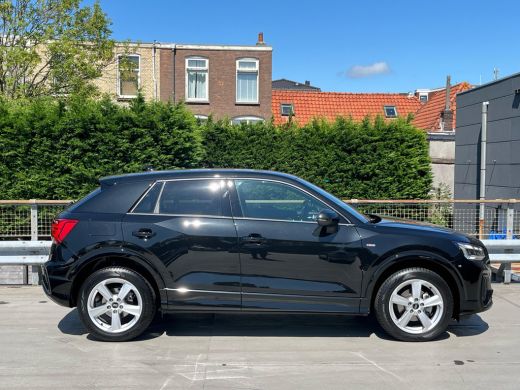 Audi Q2 35 150PK S-Tronic TFSI S Edition | Optiekpakket zwart | Audi Sound | Privacy glas | PDC achter | ... ActivLease financial lease