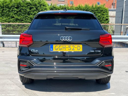 Audi Q2 35 150PK S-Tronic TFSI S Edition | Optiekpakket zwart | Audi Sound | Privacy glas | PDC achter | ... ActivLease financial lease
