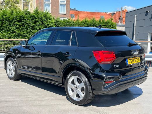 Audi Q2 35 150PK S-Tronic TFSI S Edition | Optiekpakket zwart | Audi Sound | Privacy glas | PDC achter | ... ActivLease financial lease