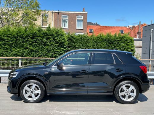 Audi Q2 35 150PK S-Tronic TFSI S Edition | Optiekpakket zwart | Audi Sound | Privacy glas | PDC achter | ... ActivLease financial lease