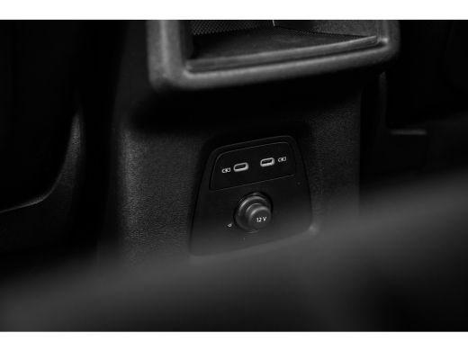 Audi Q4 e-tron Edition | Achterklep, automatisch bedienbaar | Achteruitrijcamera | Adaptive cruise control ActivLease financial lease
