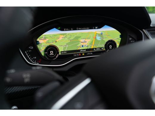 Audi Q5 TFSI e Quattro / MTM/ Virtual Cockpit/ Trekhaak/ Panoramadak/ 220W (300PK) ActivLease financial lease