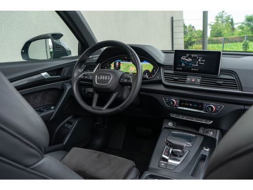 Audi Q5 TFSI e Quattro / MTM/ Virtual Cockpit/ Trekhaak/ Panoramadak/ 220W (300PK) ActivLease financial lease