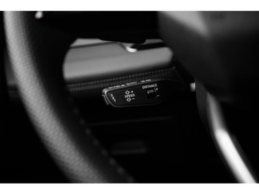 Audi Q6 e-tron S edition | Adaptive cruise control | Audi sound system | Audi virtual cockpit plus ActivLease financial lease