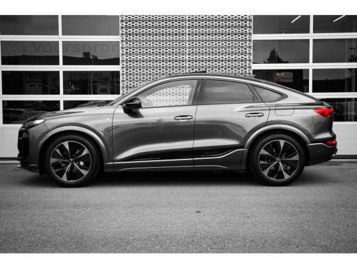 Audi Q6 e-tron S edition | Adaptive cruise control | Audi sound system | Audi virtual cockpit plus ActivLease financial lease