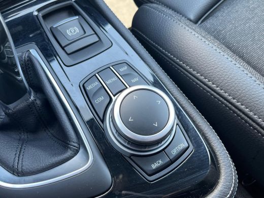 BMW 2 Serie Active Tourer 218i Executive Edition NL AUTO | LEDER | NAVI | CAMERA ActivLease financial lease