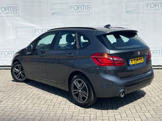 BMW 2 Serie Active Tourer 218i Executive Edition NL AUTO | LEDER | NAVI | CAMERA ActivLease financial lease