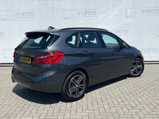 BMW 2 Serie Active Tourer 218i Executive Edition NL AUTO | LEDER | NAVI | CAMERA ActivLease financial lease