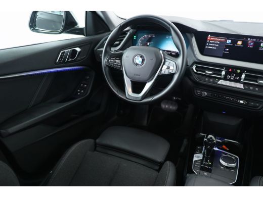 BMW 2 Serie Gran Coupé 218i Business Edition | Sport-Line | LED | Navi | Clima | Sportstoelen | Parkeersensor... ActivLease financial lease