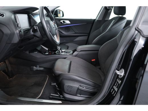 BMW 2 Serie Gran Coupé 218i Business Edition | Sport-Line | LED | Navi | Clima | Sportstoelen | Parkeersensor... ActivLease financial lease