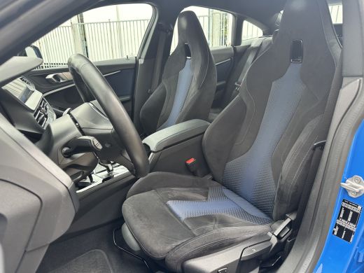 BMW 2 Serie Gran Coupé 218i Executive Edition | Achterbank in delen neerklapbaar | Achteropkomend verkeer waa... ActivLease financial lease
