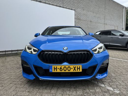 BMW 2 Serie Gran Coupé 218i Executive Edition | Achterbank in delen neerklapbaar | Achteropkomend verkeer waa... ActivLease financial lease