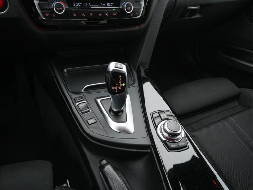 BMW 3 Serie Touring 320d EDE Centennial Executive M-Sport-Pack Aut. *FULL-LED | HARMAN/KARDON-AUDIO | SPORT-S... ActivLease financial lease