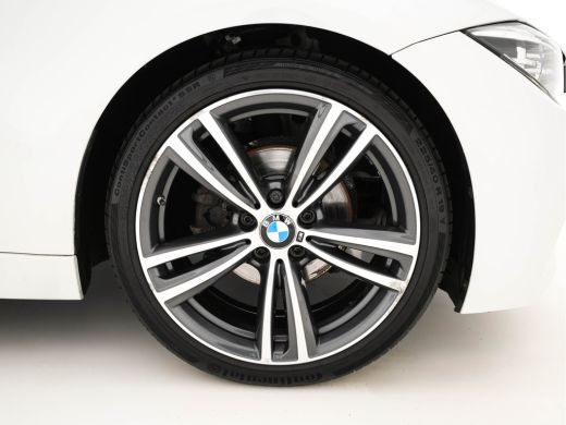 BMW 3 Serie Touring 320d EDE Centennial Executive M-Sport-Pack Aut. *FULL-LED | HARMAN/KARDON-AUDIO | SPORT-S... ActivLease financial lease