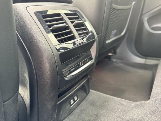 BMW iX3 High Executive 80 kWh | Trekhaak | Lederen bekleding | Privacy glas | Pano Dak | ActivLease financial lease