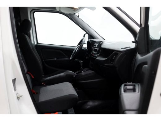 Fiat Doblò Cargo 1.6 MultiJet 105pk L1H1 Airco/Cruise Control/3 Pers. 03-2022 ActivLease financial lease