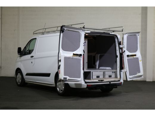 Ford Transit Custom 2.0 TDci L1 H1 Airco Navigatie Inrichting Imperiaal ActivLease financial lease