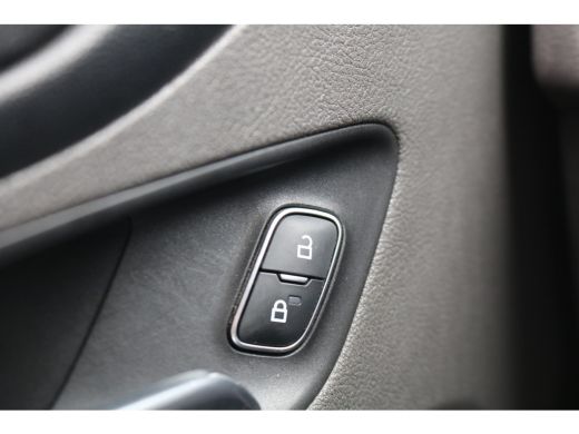 Ford Transit Custom 2.0 TDci L1 H1 Airco Navigatie Inrichting Imperiaal ActivLease financial lease