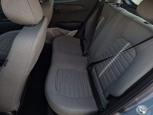 Hyundai i10 1.0 Premium | Apple Carplay/Android Auto | Achteruitrijcamera | Climate control | ActivLease financial lease