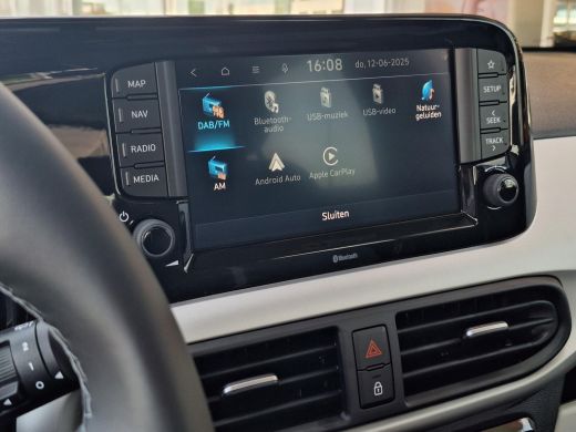 Hyundai i10 1.0 Premium | Apple Carplay/Android Auto | Achteruitrijcamera | Climate control | ActivLease financial lease